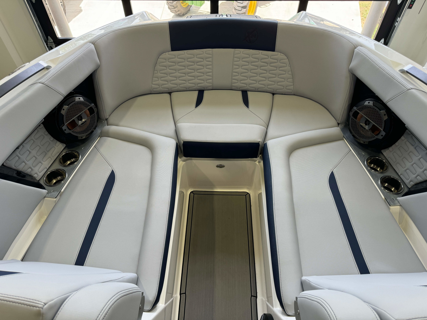2022 MasterCraft X24