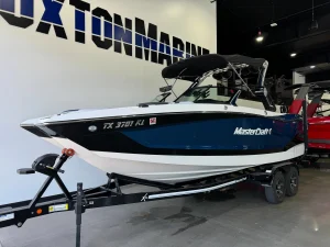 2022-mastercraft-x24-140103-image2