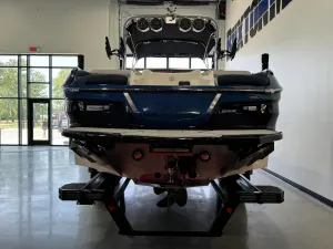 2022-mastercraft-x24-140103-image6