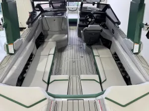 2025-nautique-g23-140104-image12