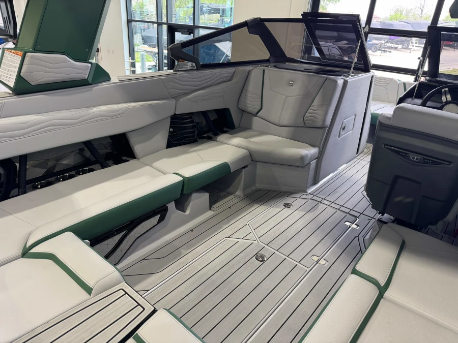 2025-nautique-g23-140104-image13
