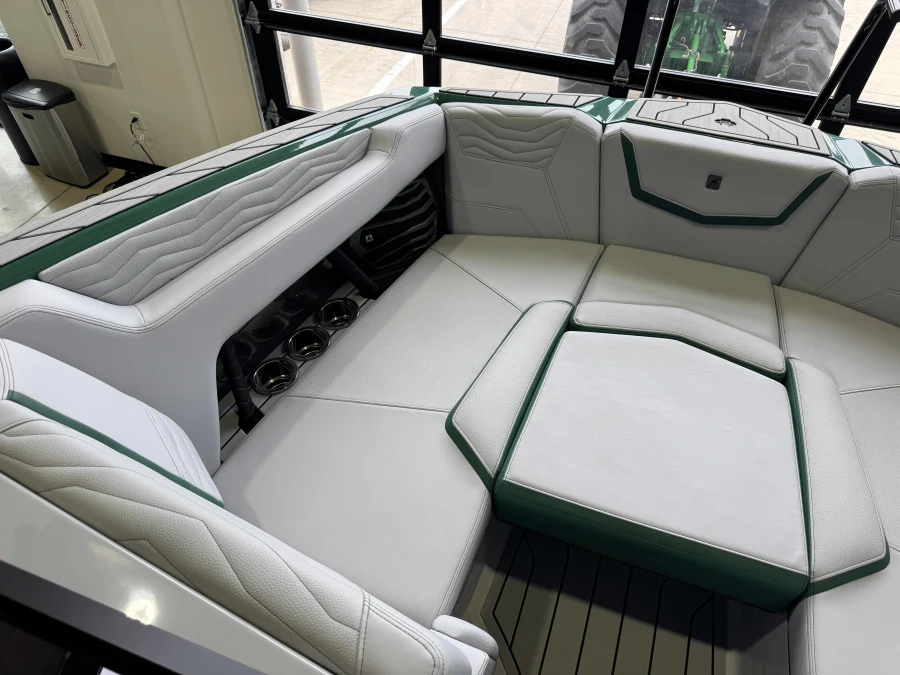 2025-nautique-g23-140104-image18