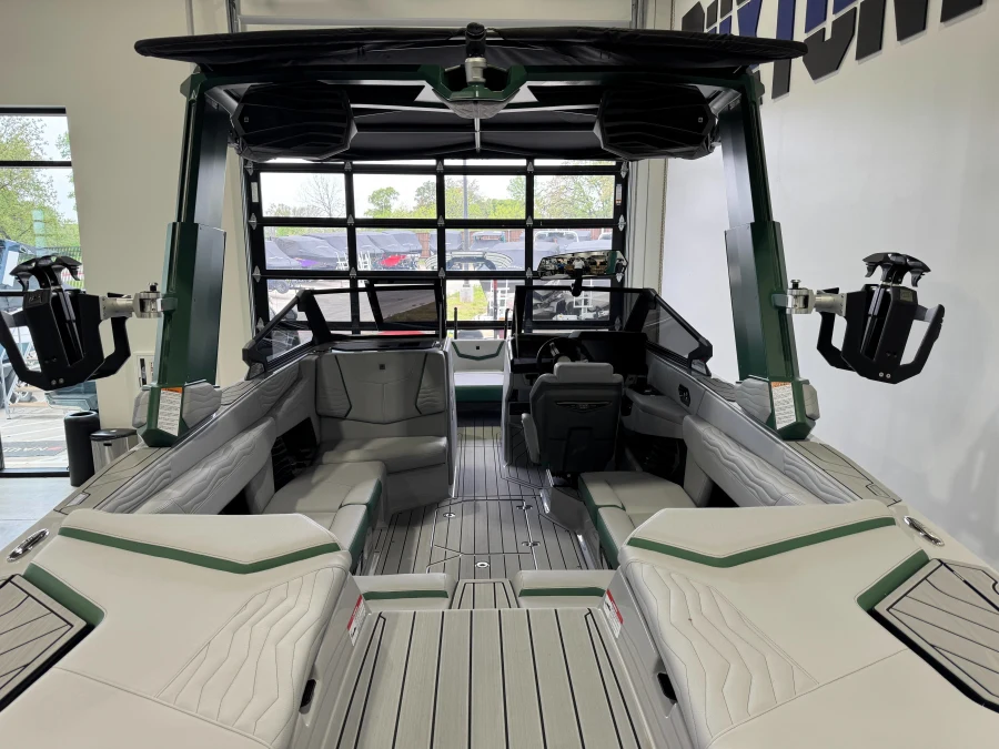 2025-nautique-g23-140104-image8