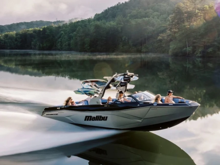 2026-malibu-wakesetter-26-lsv-140112-image2