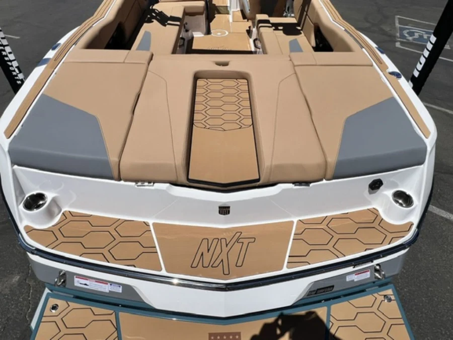 2026-mastercraft-nxt24-140130-image10