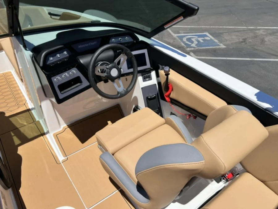 2026-mastercraft-nxt24-140130-image12