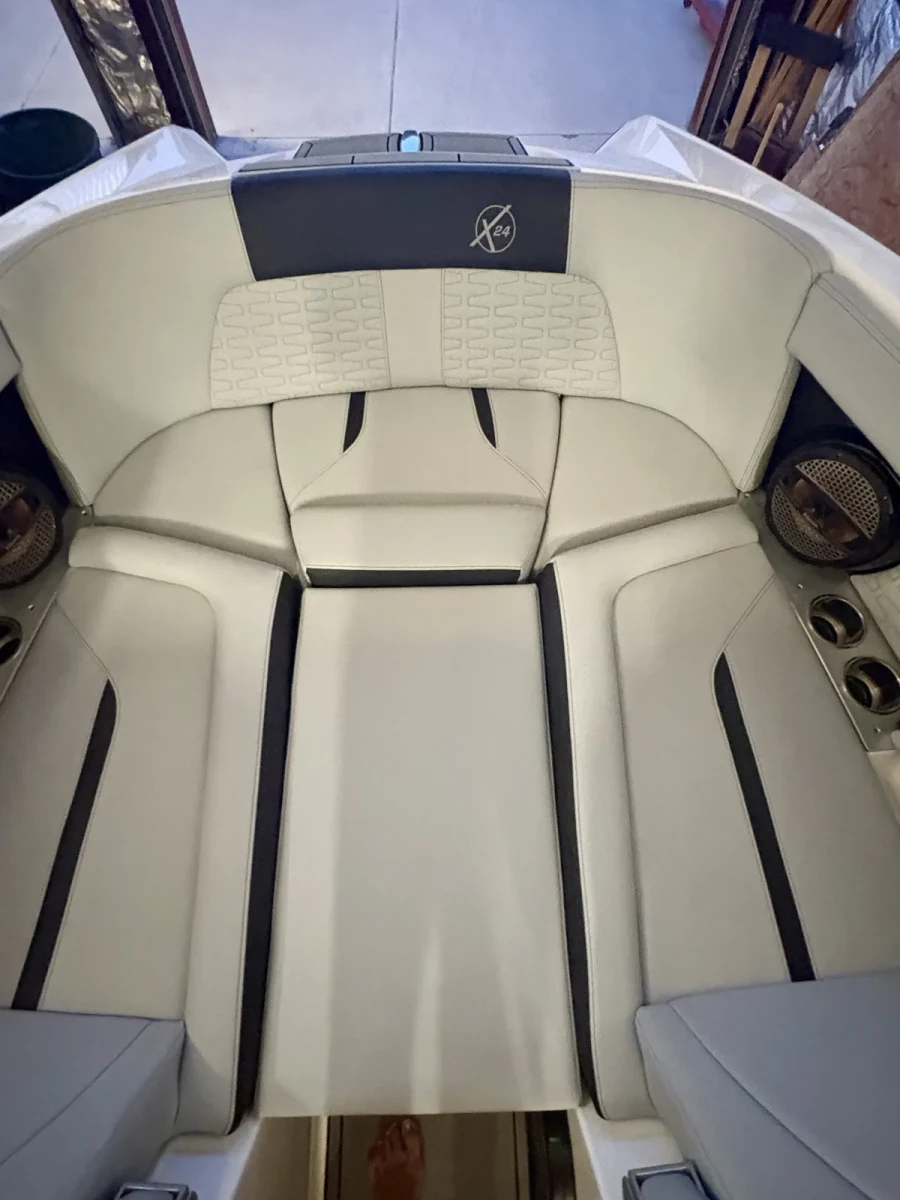 2024-mastercraft-x24-140138-image8.webp