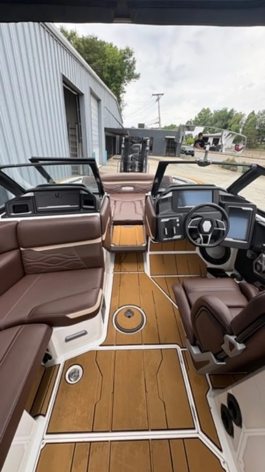 2025-supra-sa-138078-image11.webp