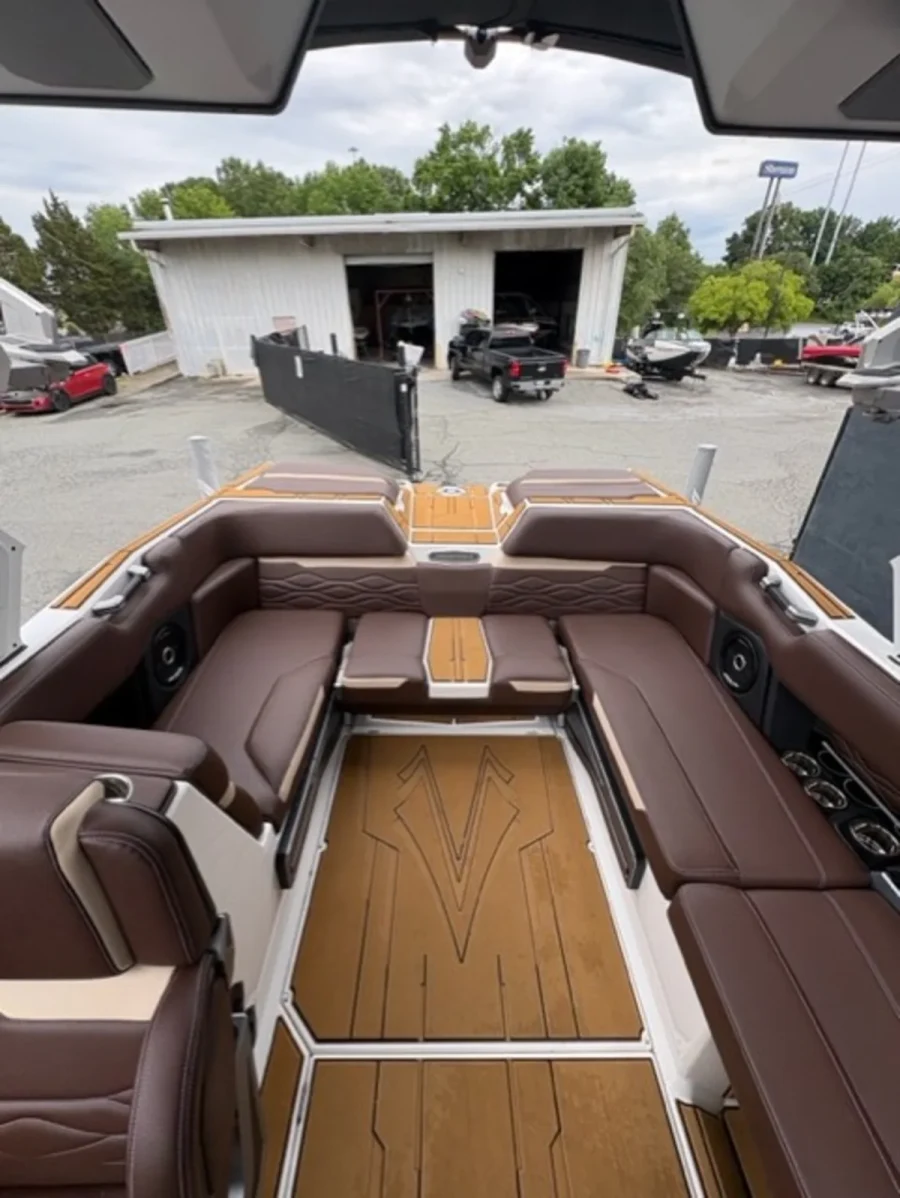 2025-supra-sa-138078-image12.webp