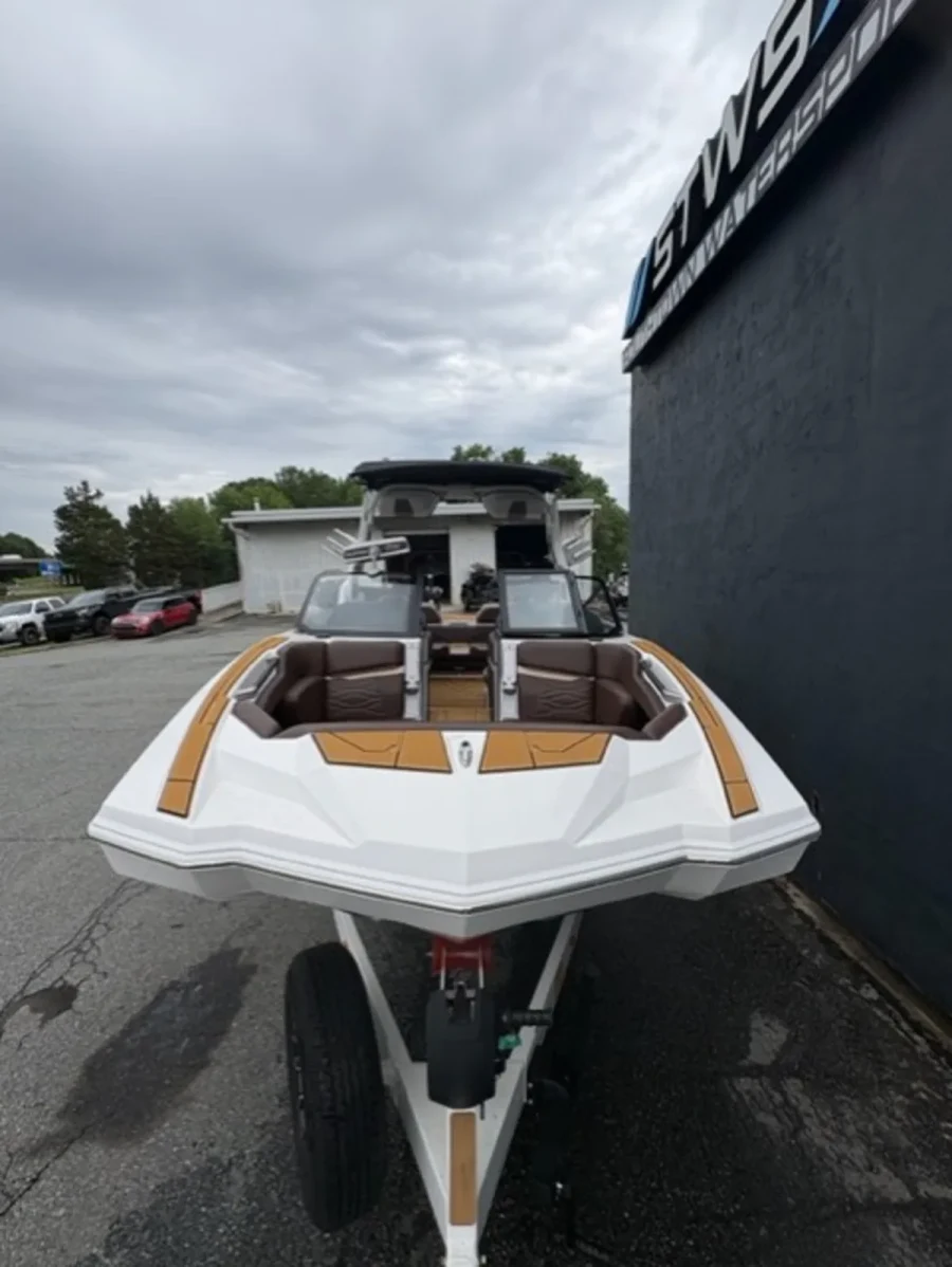 2025-supra-sa-138078-image9.webp