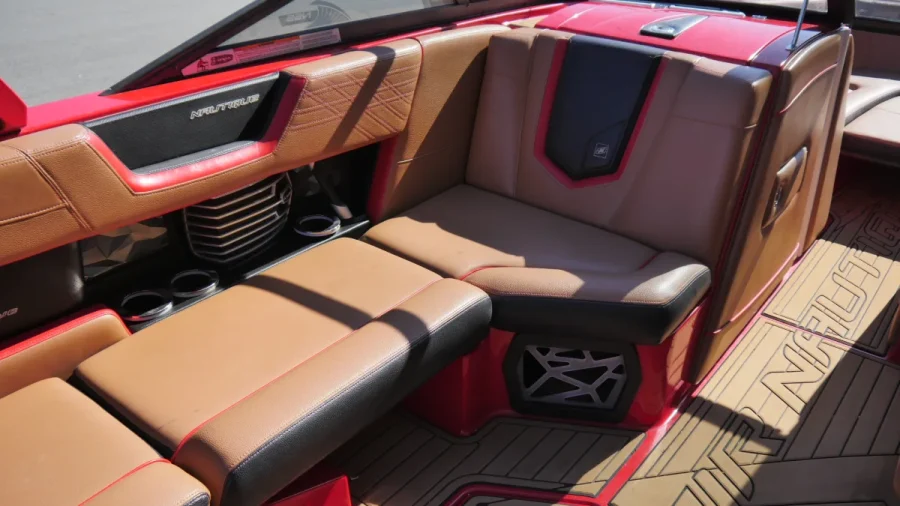 2018-nautique-g25-138080-image7.webp