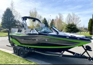 2018-mastercraft-xt22-138091-image4.webp