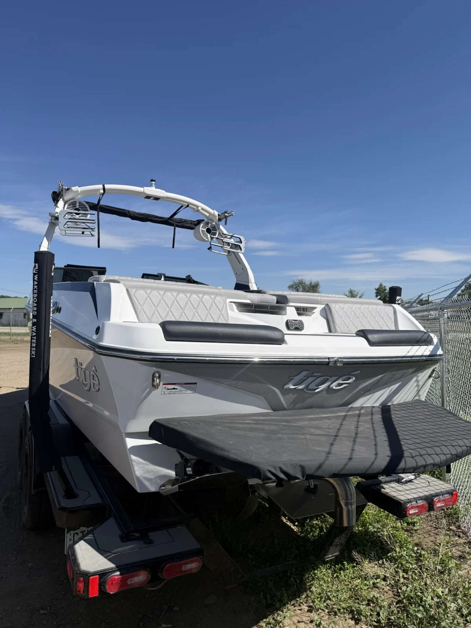 2022 Tige Z3 - Power Tower - ALMOST NEW