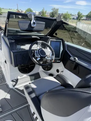 2022-tige-z3-138100-image6.webp