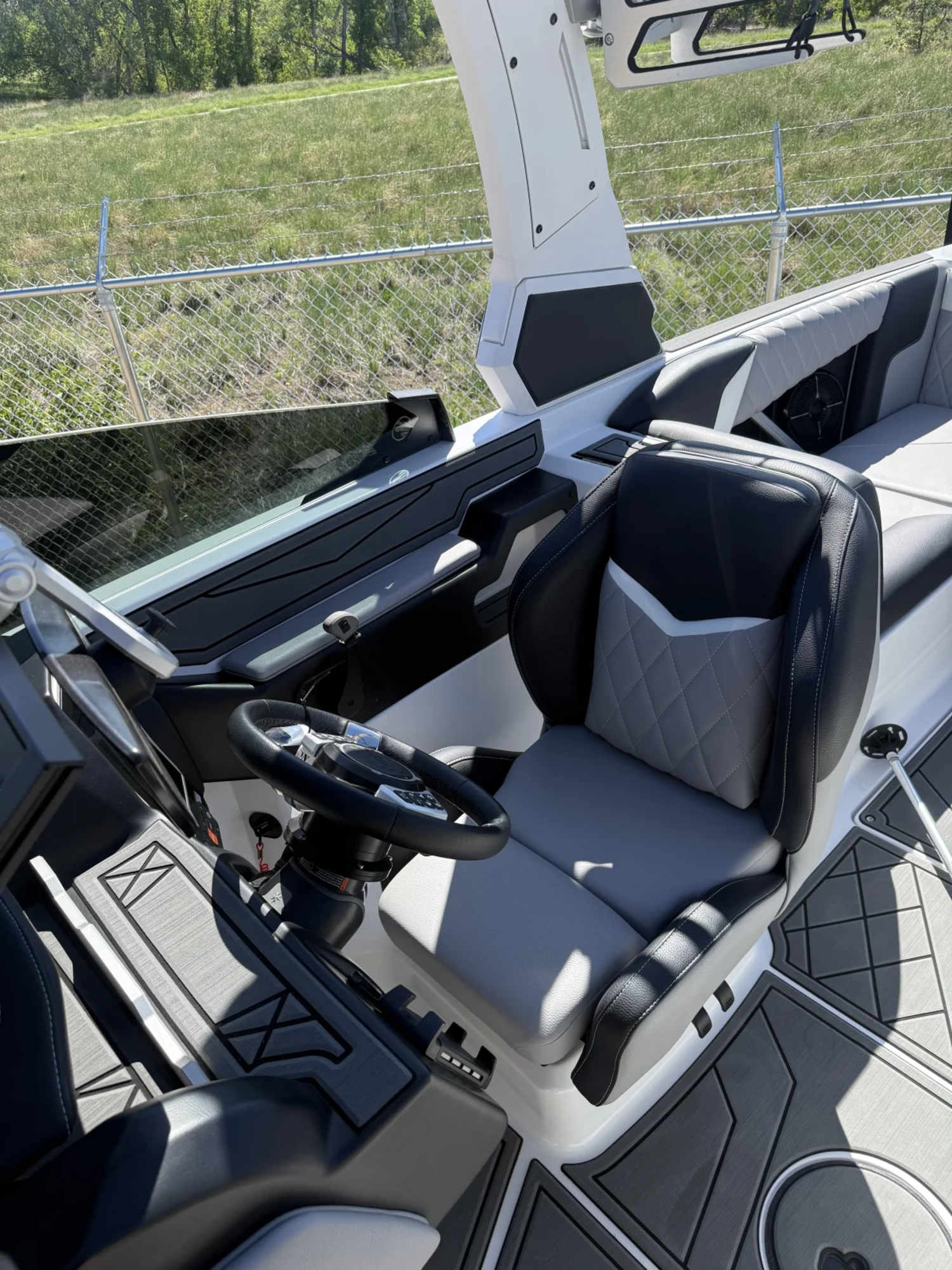 2022 Tige Z3 - Power Tower - ALMOST NEW