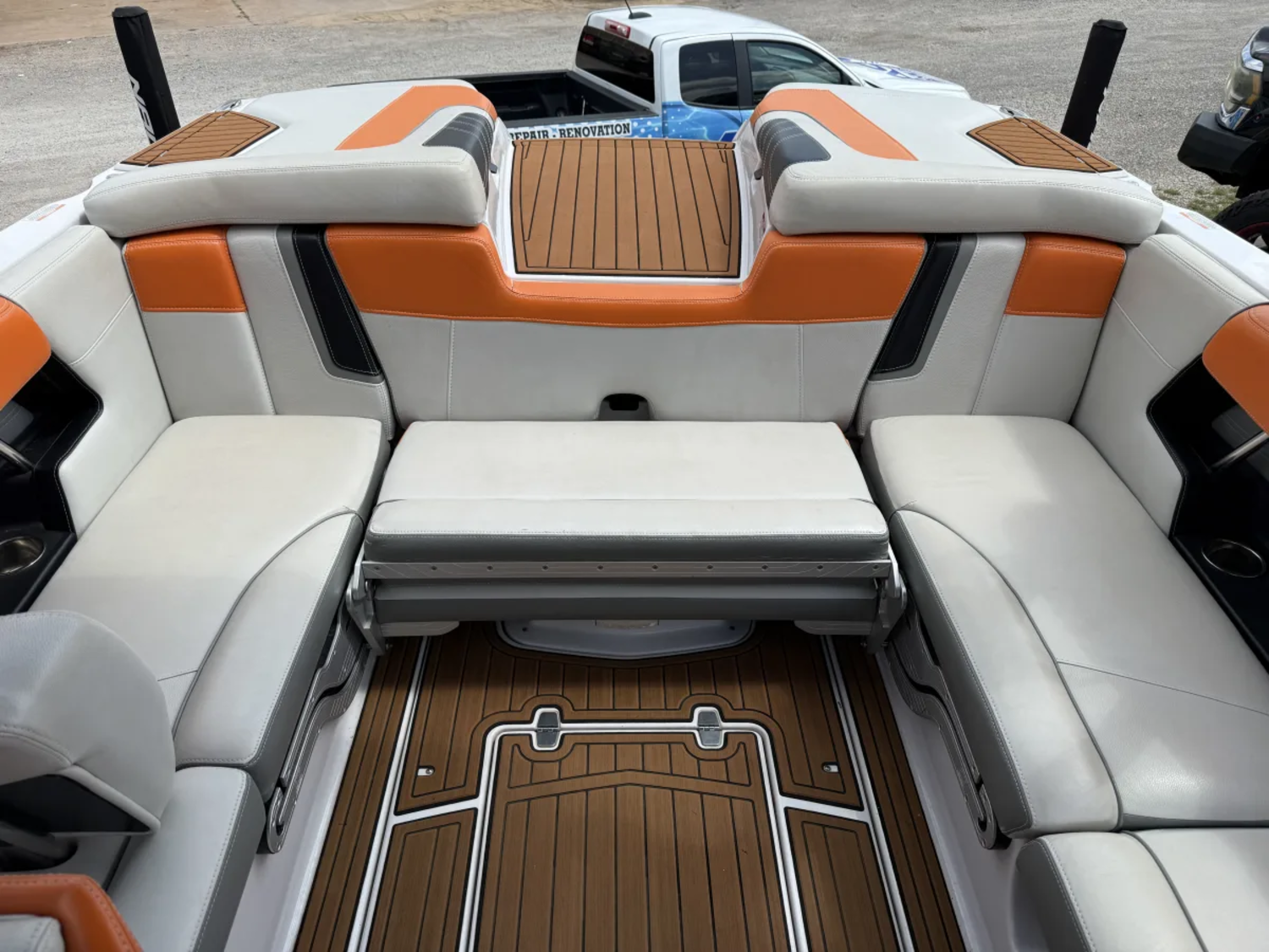 2014 Nautique G21