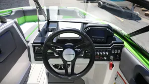 2019-moomba-max-138118-image2.webp