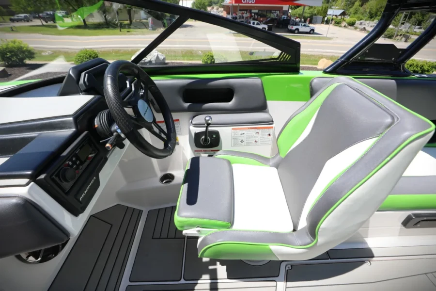 2019-moomba-max-138118-image6.webp