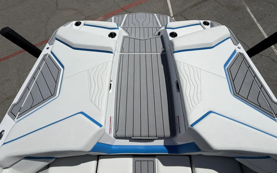2025-nautique-g23-138122-image11.webp