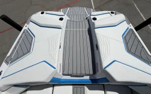 2025-nautique-g23-138122-image11.webp
