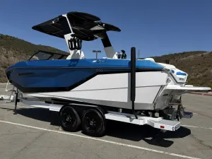 2025-nautique-g23-138122-image2.webp