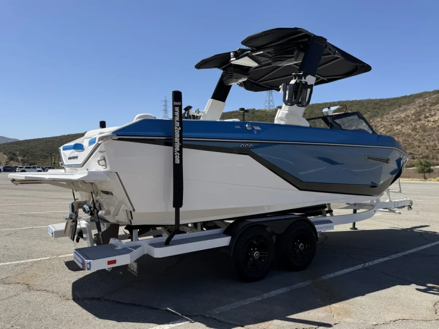2025-nautique-g23-138122-image5.webp