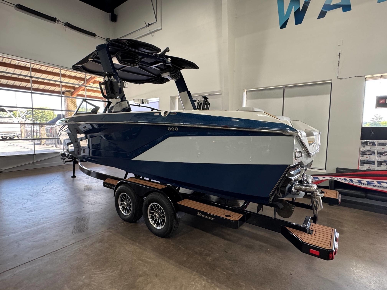 2023 Nautique G25