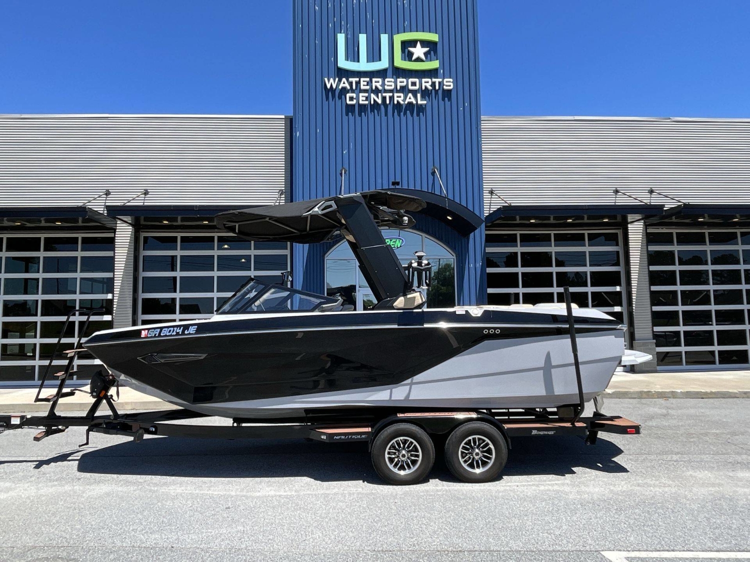 2022 Nautique G23