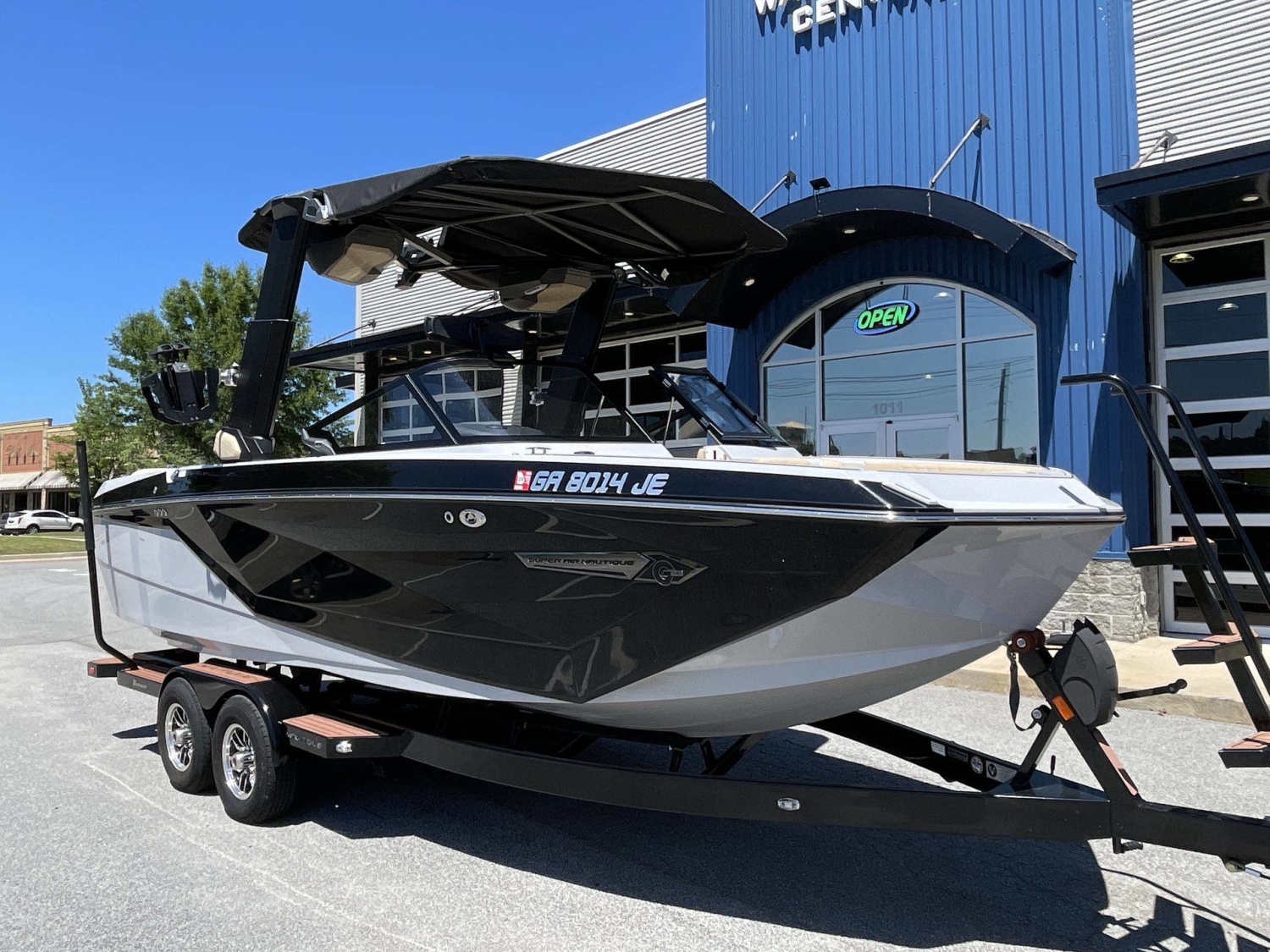 2022 Nautique G23