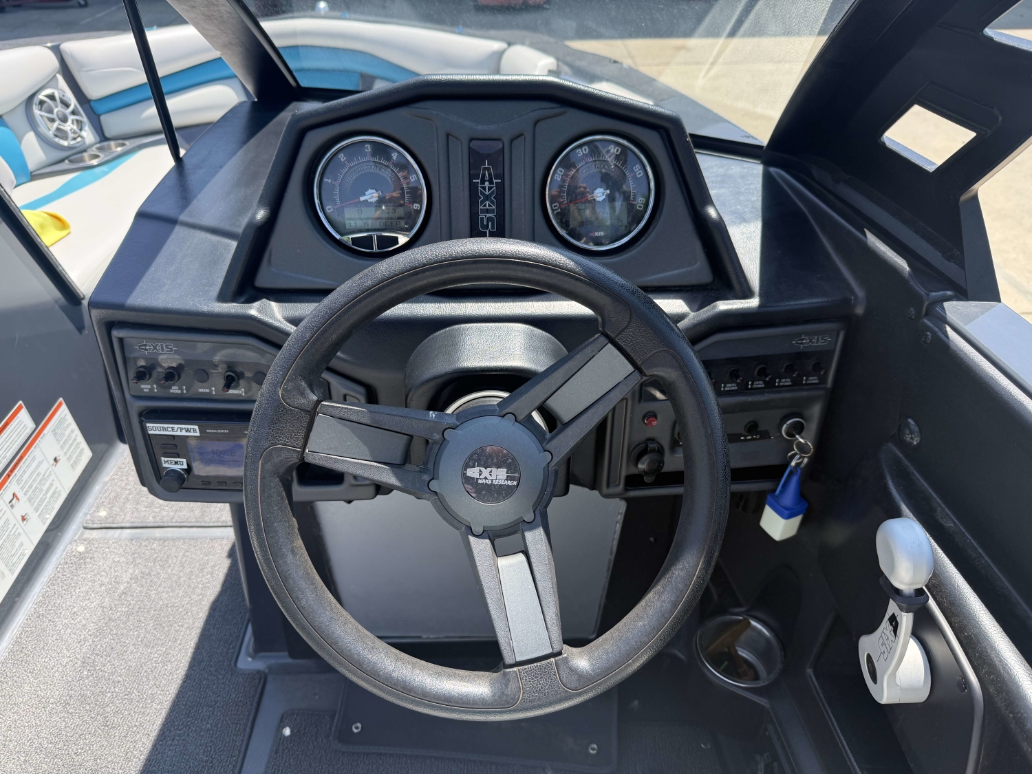 2016 Axis A22