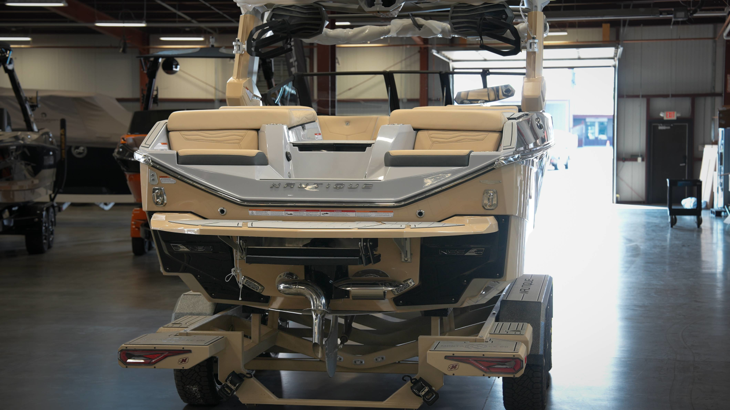 2027 Nautique G23