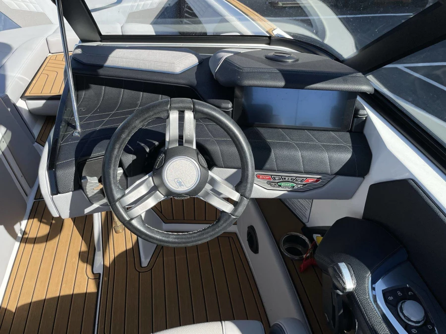 2023-nautique-g25-138939-image8