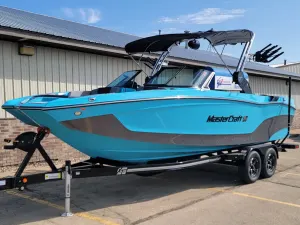 2023 Mastercraft XT24 Icon