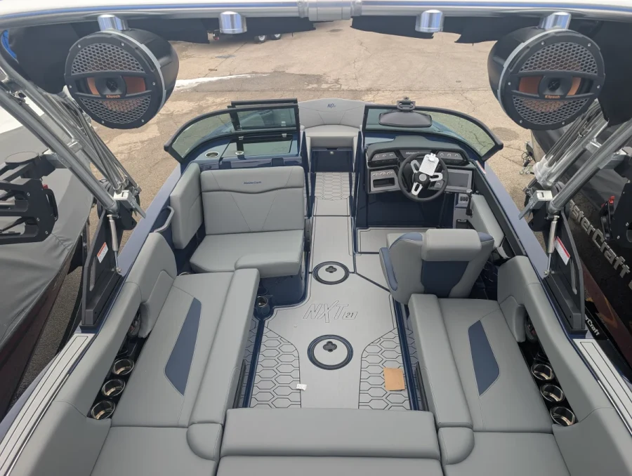 2025-mastercraft-nxt21-138159-image1.webp