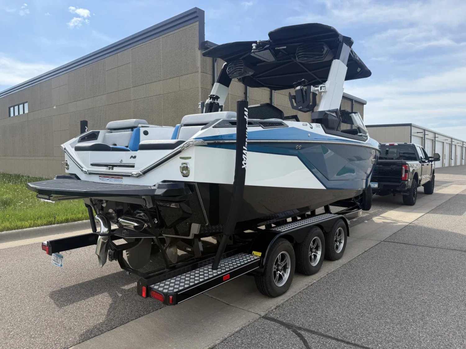 2022 Nautique G23 Paragon with trailer