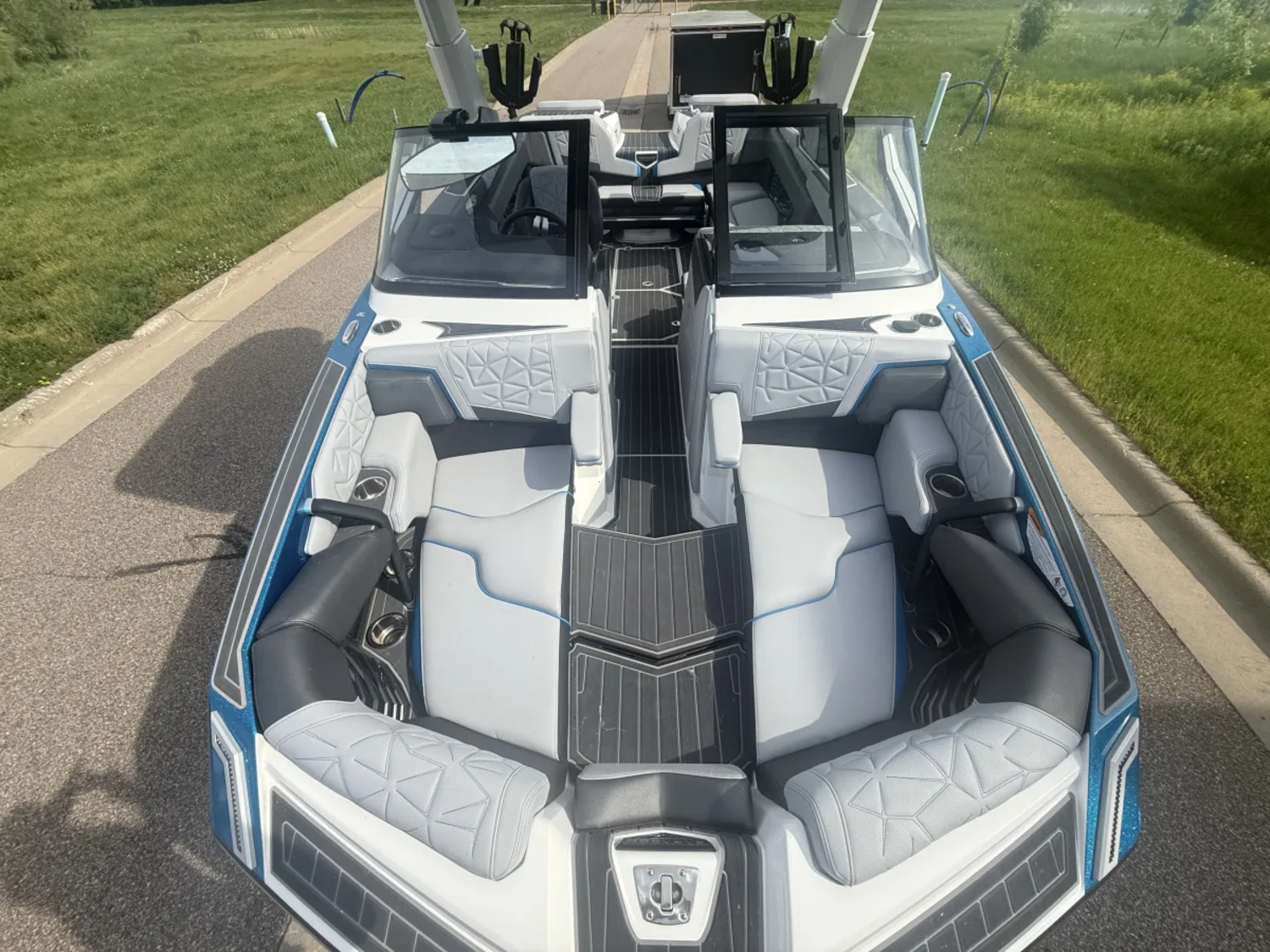 2022 Nautique G23 Paragon with trailer
