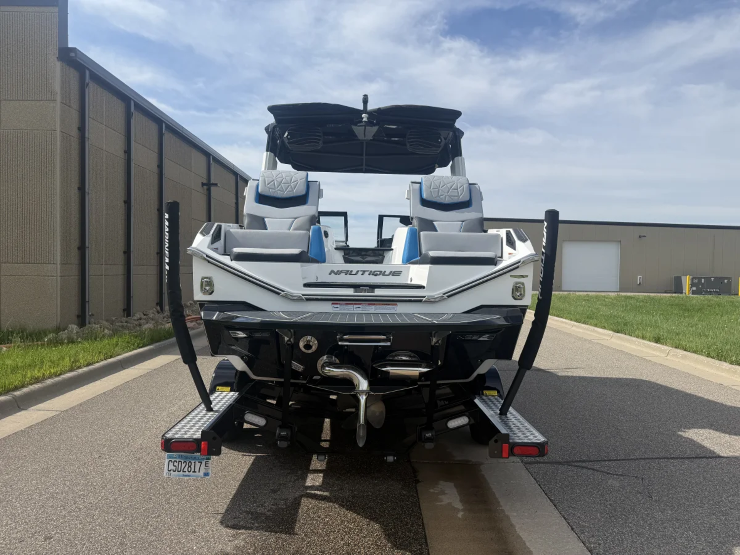 2022 Nautique G23 Paragon with trailer