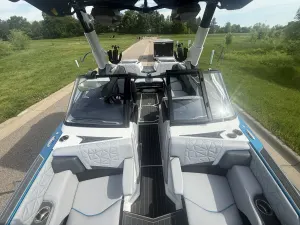 2022-nautique-g23-paragon-138173-image8.webp