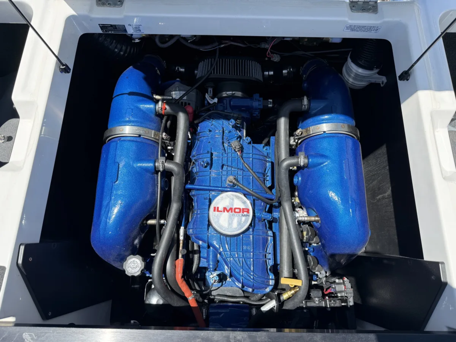 2021 22' MastrCraft XT22 Bowrider