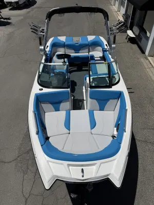 2021-mastercraft-xt22-138179-image9.webp