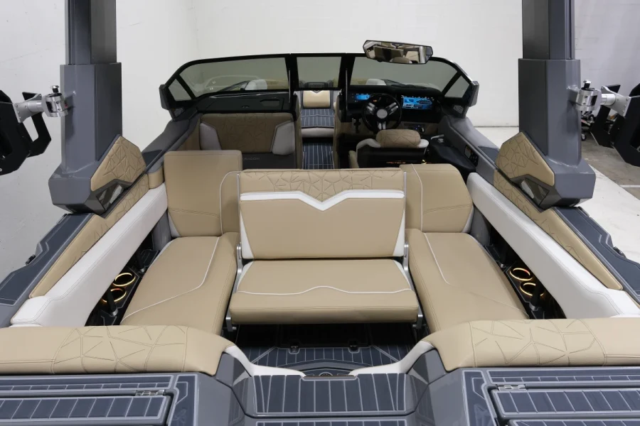 2021-nautique-g23-paragon-138184-image9.webp