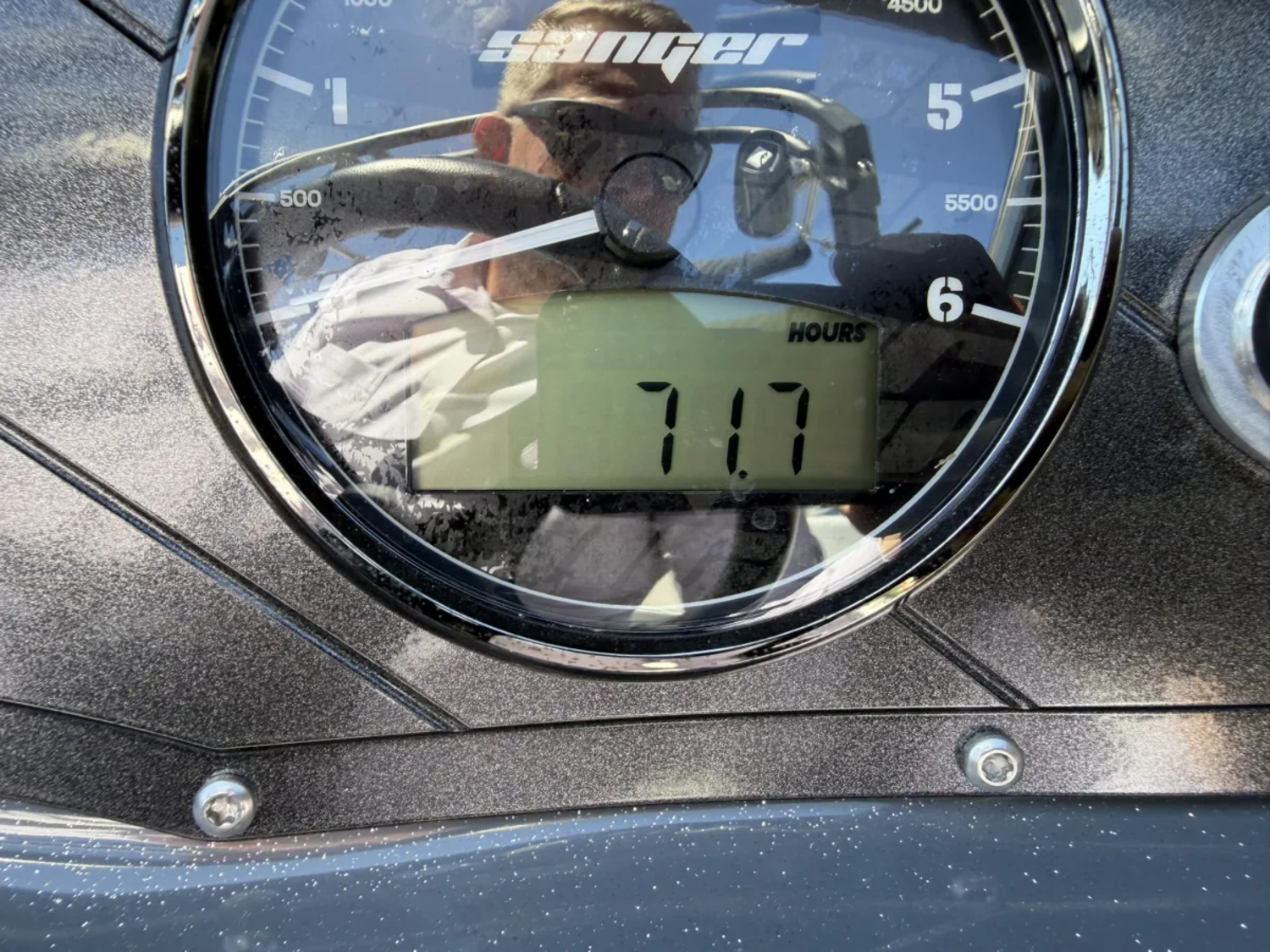 2020 Sanger Boats V237