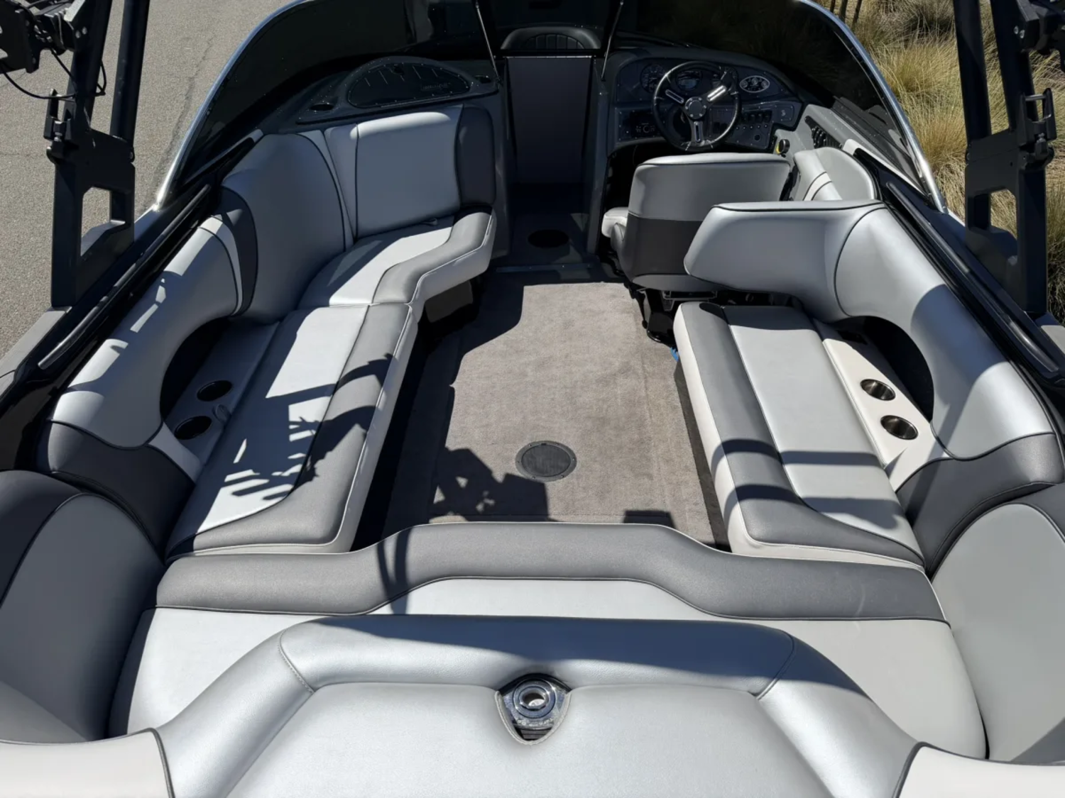 2020 Sanger Boats V237