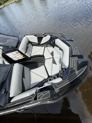 2018-centurion-fi21-138204-image1.webp