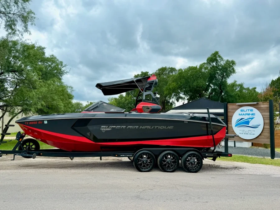 2019-nautique-g25-138207-image1.webp