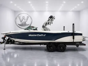 2019-mastercraft-xt25-138226-image3.webp