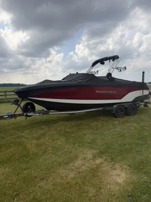 2021-mastercraft-nxt24-138228-image0.webp