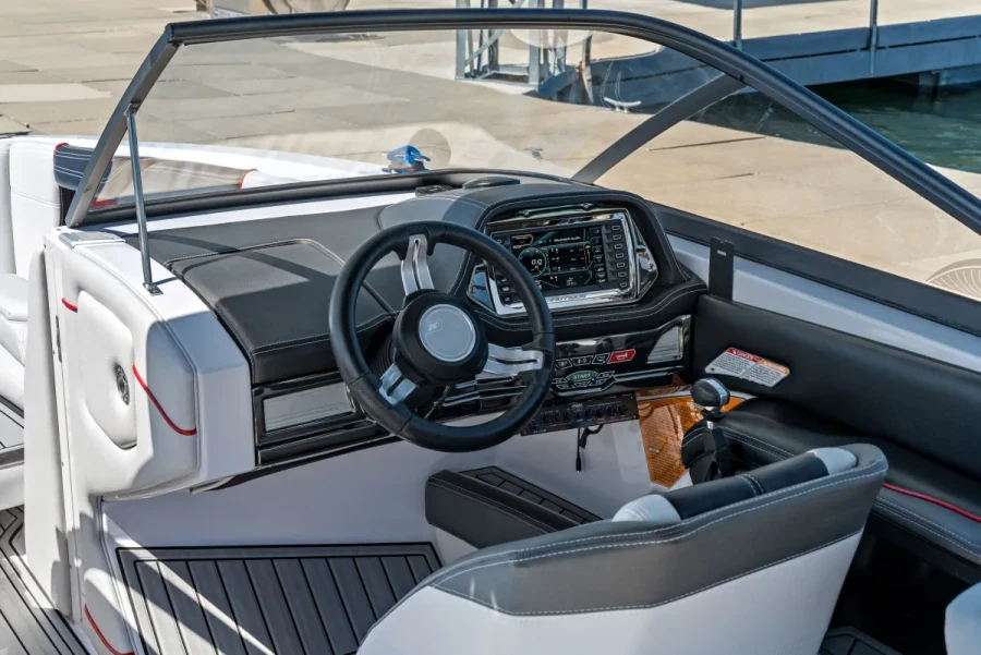 2015-nautique-g23-138235-image4.webp