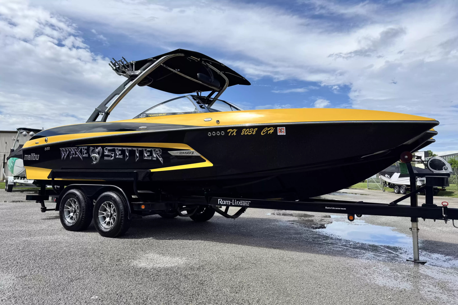 2013 Malibu 24MXZ
