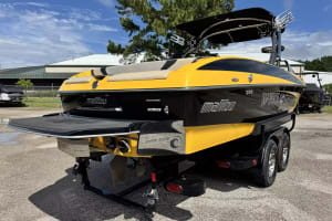 2013-malibu-wakesetter-24-mxz-138250-image4